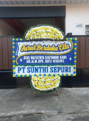 Papan Bunga Duka di Silaen